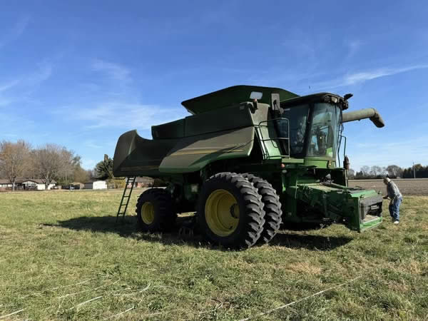 Farm Equipment Cleaning IN